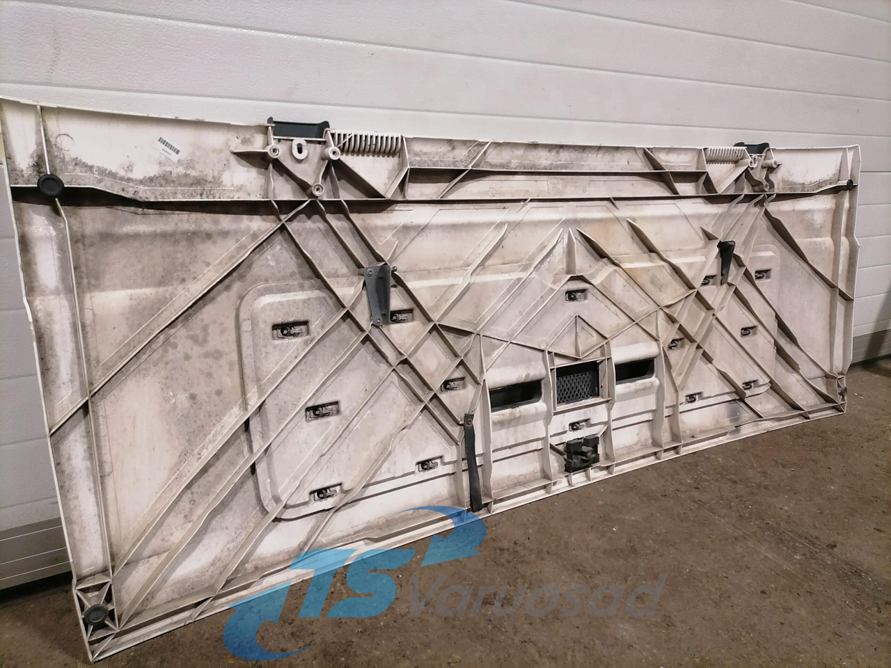 MAN Grille panel 81611100053 - Calandre pour Camion: photos 2 MAN Grille panel 81611100053 - Calandre pour Camion: photos 2