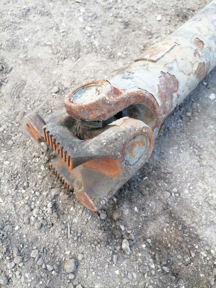 MAN Propeller shaft 81393256152 - Arbre à cardan pour Camion: photos 4 MAN Propeller shaft 81393256152 - Arbre à cardan pour Camion: photos 4