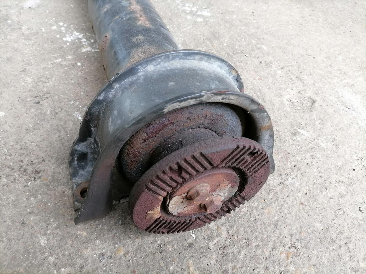MAN Propeller shaft 81393526163 - Arbre à cardan pour Camion: photos 3 MAN Propeller shaft 81393526163 - Arbre à cardan pour Camion: photos 3