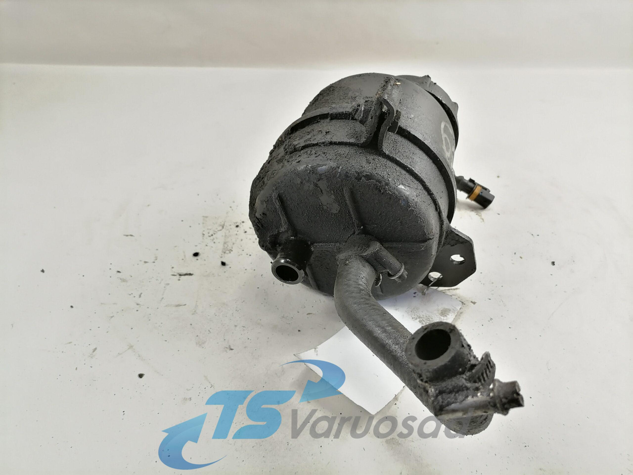 MAN Roolisüsteemi õlimahuti 81473016063 - Tuyau de direction pour Camion: photos 3 MAN Roolisüsteemi õlimahuti 81473016063 - Tuyau de direction pour Camion: photos 3