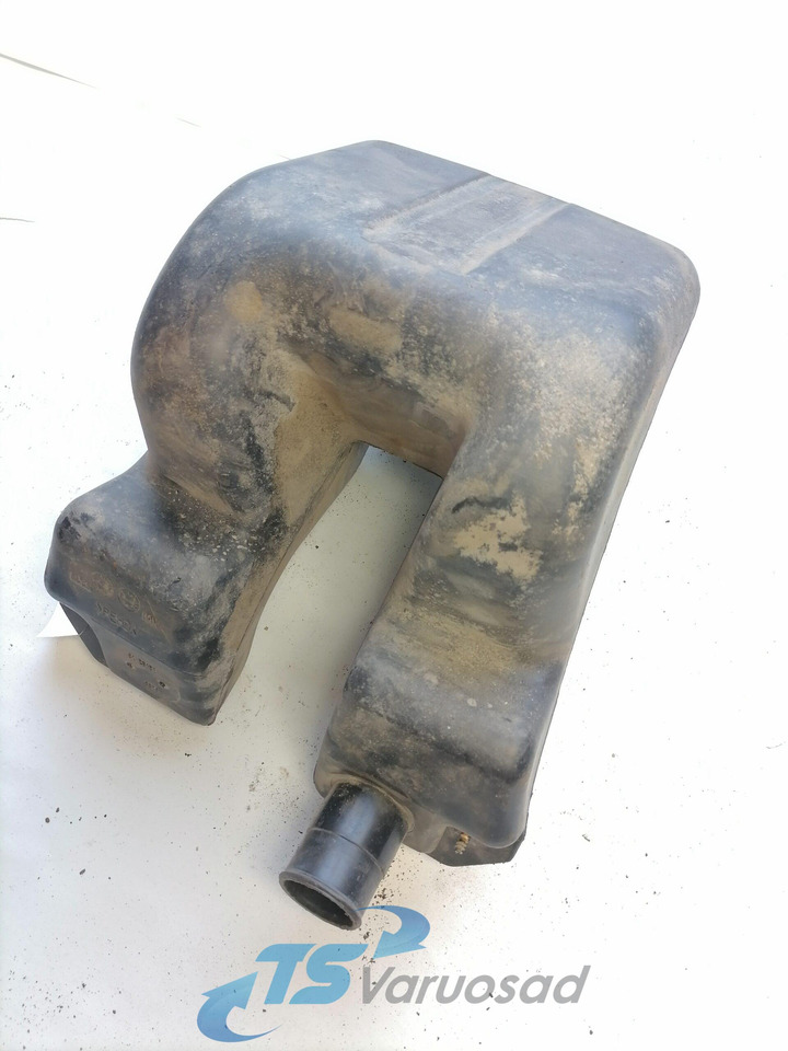 MAN Windscreen washer fluid tank 81264810074 - Essuie-glace pour Camion: photos 1 MAN Windscreen washer fluid tank 81264810074 - Essuie-glace pour Camion: photos 1