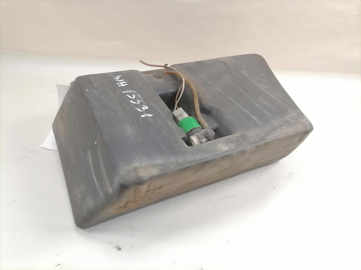 MAN Windscreen washer fluid tank 85264810001 - Essuie-glace pour Camion: photos 4 MAN Windscreen washer fluid tank 85264810001 - Essuie-glace pour Camion: photos 4