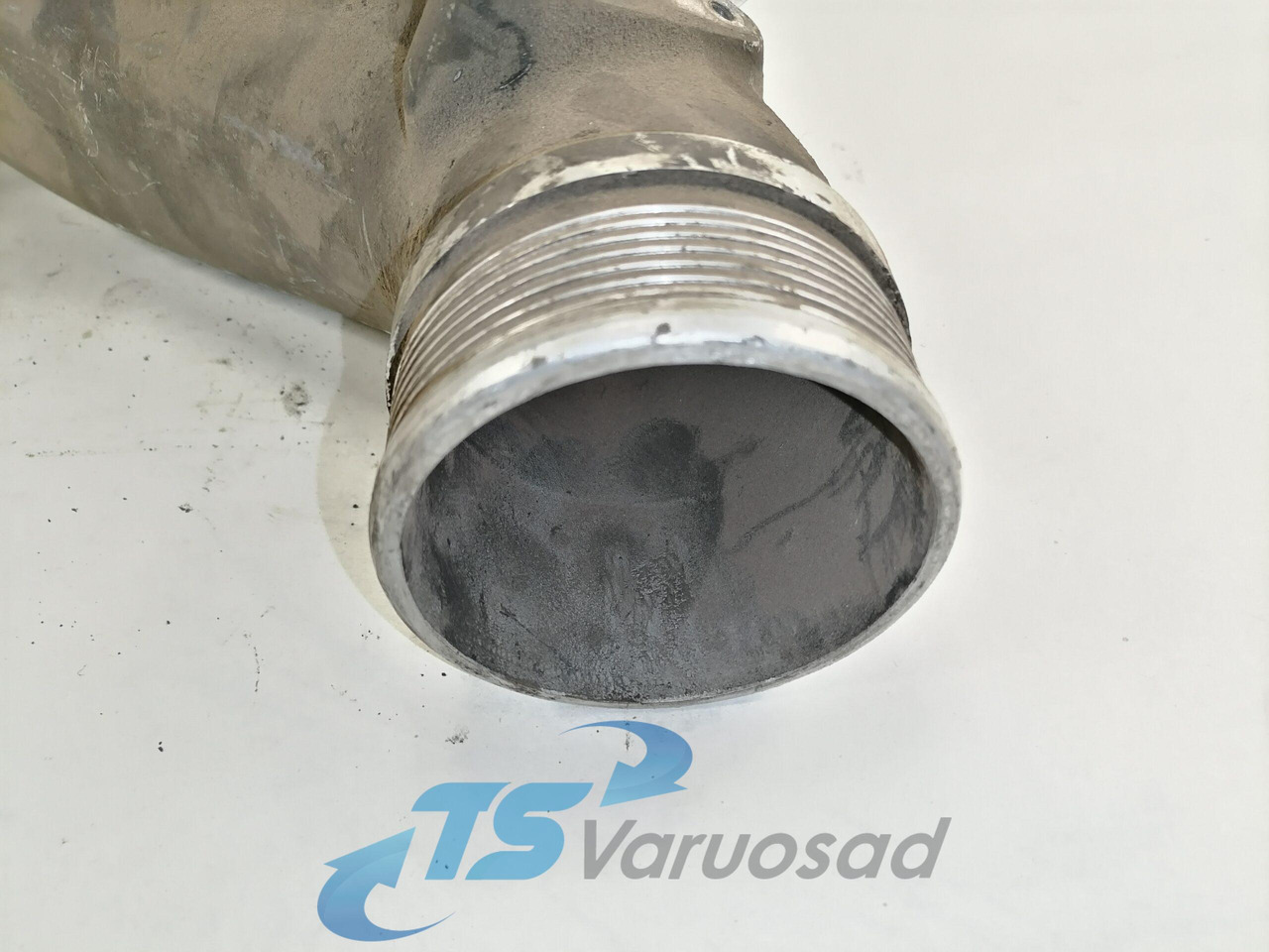 MAN intercooler pipe 51094113633 - Intercooler pour Camion: photos 3 MAN intercooler pipe 51094113633 - Intercooler pour Camion: photos 3