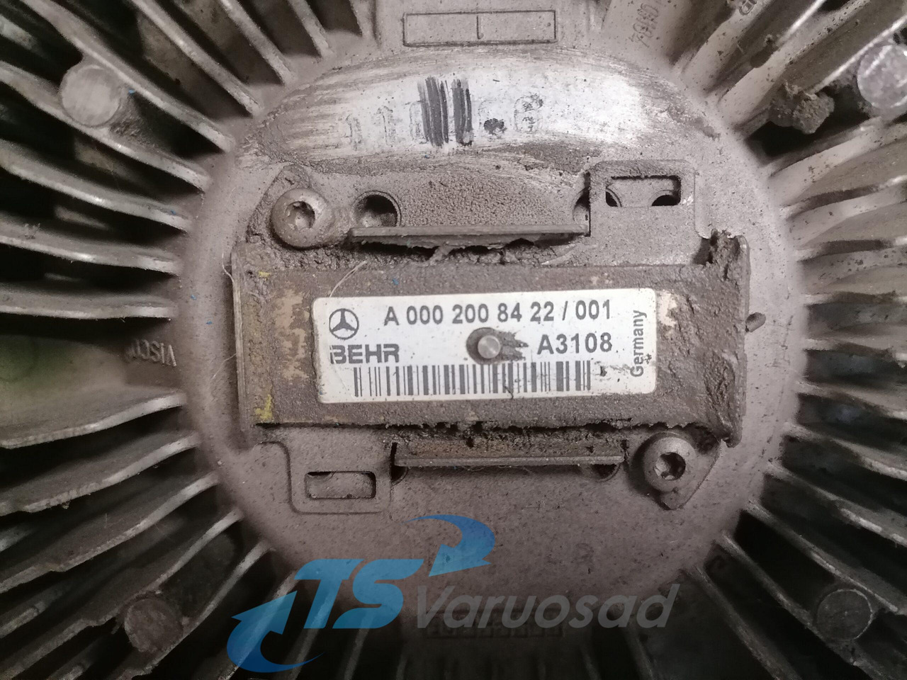 MB Cooling fan A0002008422 - Ventilateur pour Camion: photos 4 MB Cooling fan A0002008422 - Ventilateur pour Camion: photos 4