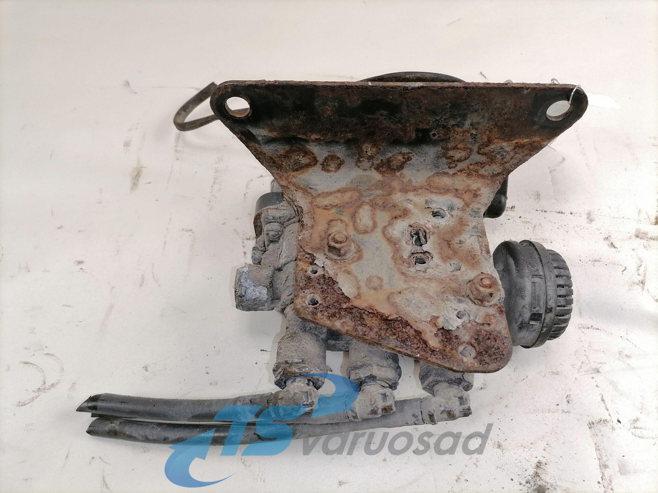 Mercedes-Benz Air suspension control valve, ECAS 0003278525 - Valve de frein pour Camion: photos 3 Mercedes-Benz Air suspension control valve, ECAS 0003278525 - Valve de frein pour Camion: photos 3
