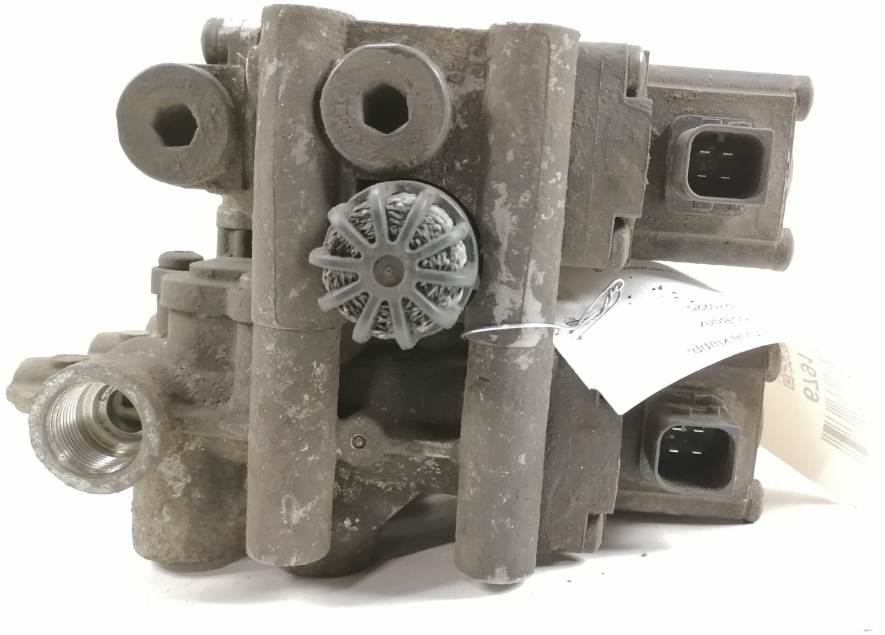 Mercedes-Benz Air suspension control valve, ECAS A0013271225 - Valve de frein pour Camion: photos 4 Mercedes-Benz Air suspension control valve, ECAS A0013271225 - Valve de frein pour Camion: photos 4