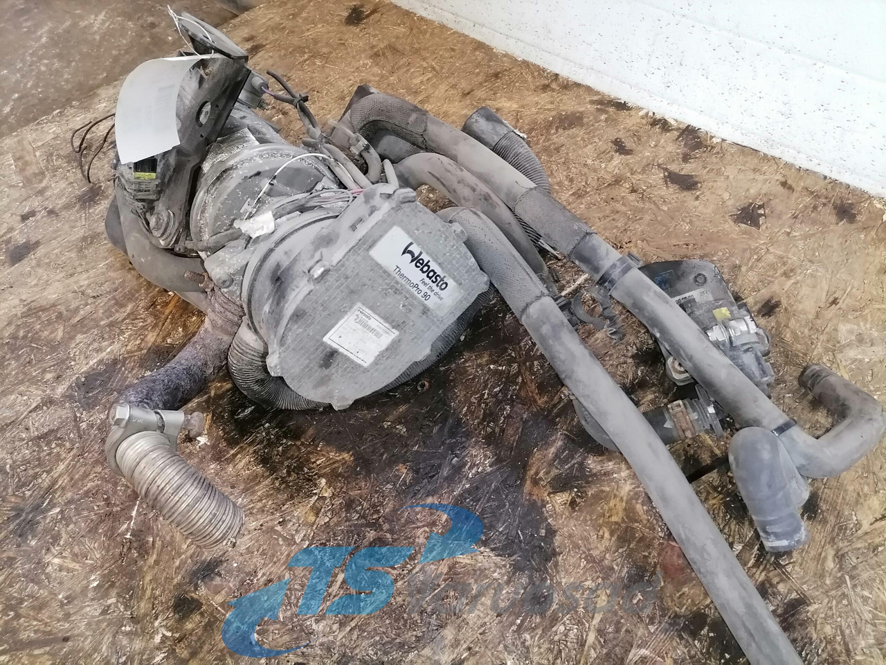 Chauffage/ Ventilation pour Camion Mercedes-Benz Auxiliary heater A0014465429: photos 6