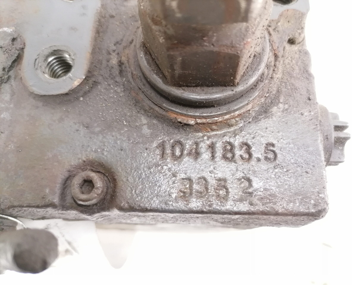 Mercedes-Benz Cab tilting pump A9605530001 - Suspension de cabine pour Camion: photos 2 Mercedes-Benz Cab tilting pump A9605530001 - Suspension de cabine pour Camion: photos 2