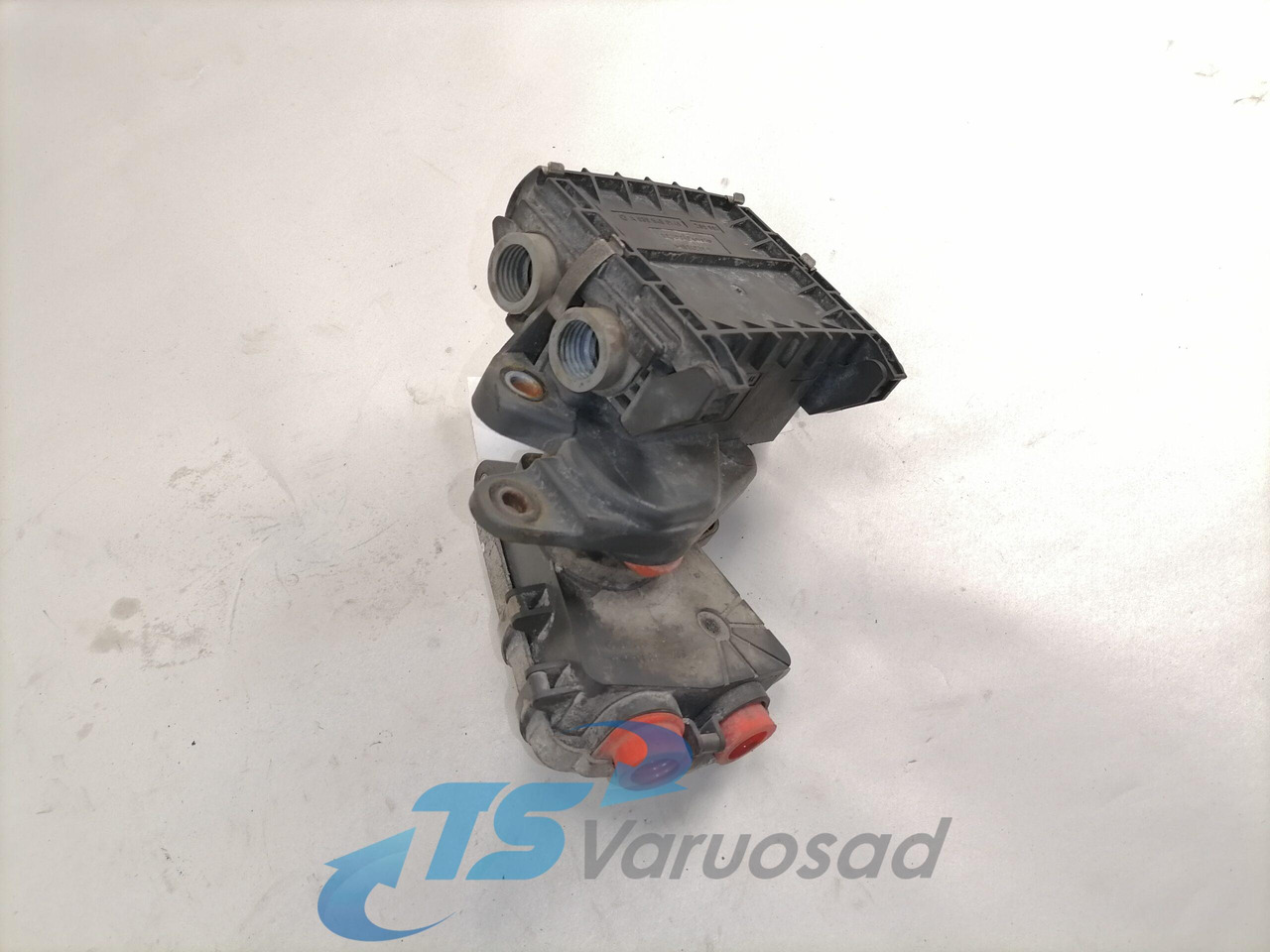 Mercedes-Benz Juhtmestiku harukarp A9305460641 - Fusible pour Camion: photos 1 Mercedes-Benz Juhtmestiku harukarp A9305460641 - Fusible pour Camion: photos 1