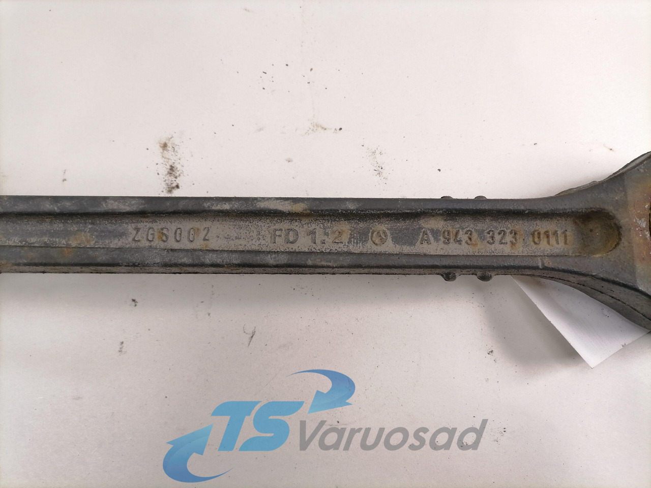 Mercedes-Benz Stabilisaatorvarda liigend A9433230111 - Barre stabilisatrice pour Camion: photos 4 Mercedes-Benz Stabilisaatorvarda liigend A9433230111 - Barre stabilisatrice pour Camion: photos 4