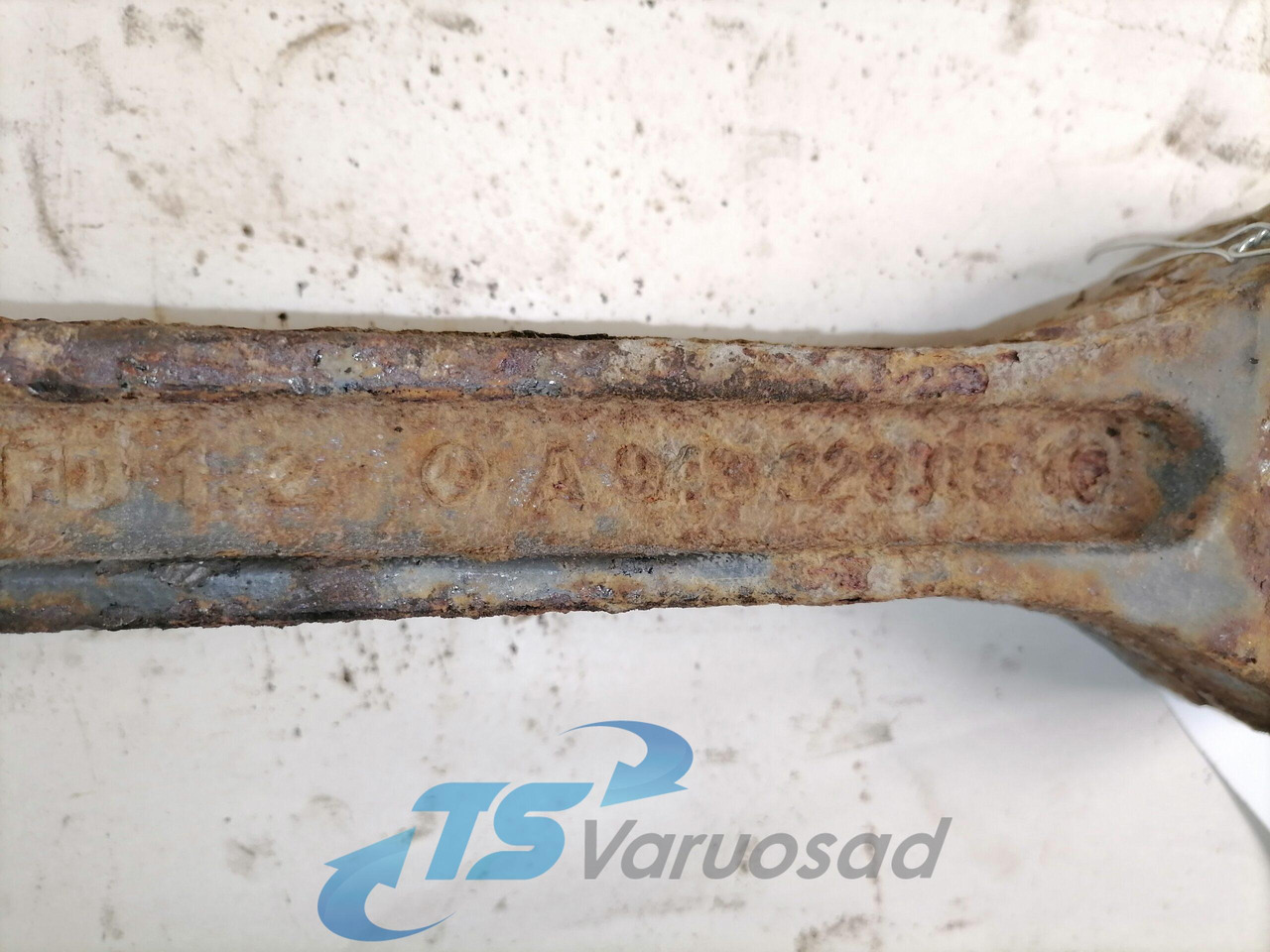 Mercedes-Benz Stabilisaatorvarda liigend A9433230516 - Barre stabilisatrice pour Camion: photos 2 Mercedes-Benz Stabilisaatorvarda liigend A9433230516 - Barre stabilisatrice pour Camion: photos 2