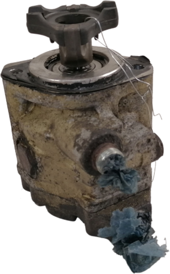 Mercedes-Benz Steering hydraulic pump A9604600280 - Pompe de support pour Camion: photos 1 Mercedes-Benz Steering hydraulic pump A9604600280 - Pompe de support pour Camion: photos 1