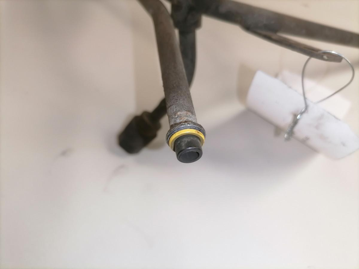 Scania A/C pipe 1444989 - Chauffage/ Ventilation pour Camion: photos 3 Scania A/C pipe 1444989 - Chauffage/ Ventilation pour Camion: photos 3