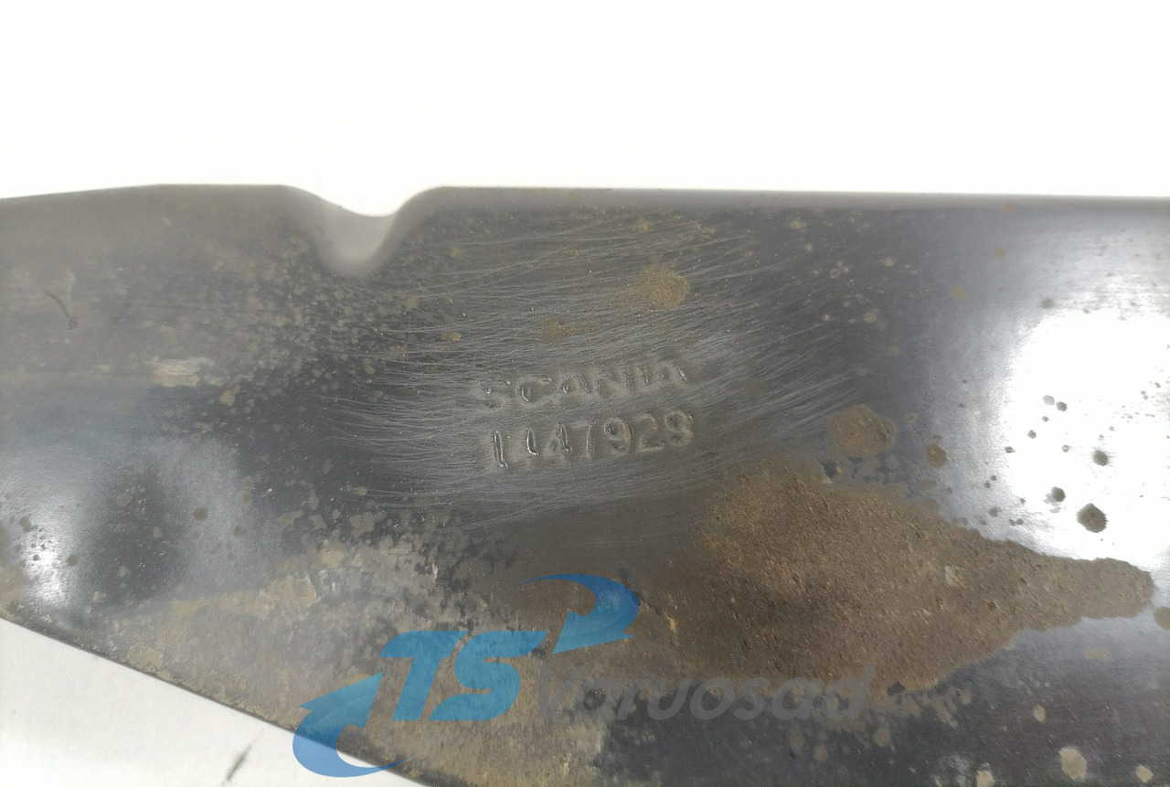 Scania Bumper bracket 1447929 - Pare-chocs pour Camion: photos 3 Scania Bumper bracket 1447929 - Pare-chocs pour Camion: photos 3