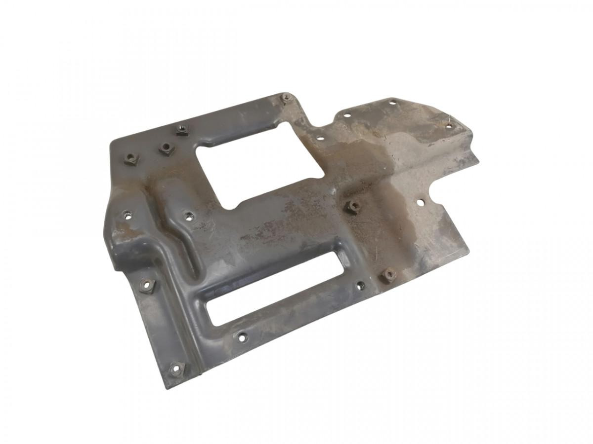 Scania Bumper bracket 1915256 - Pare-chocs pour Camion: photos 1 Scania Bumper bracket 1915256 - Pare-chocs pour Camion: photos 1