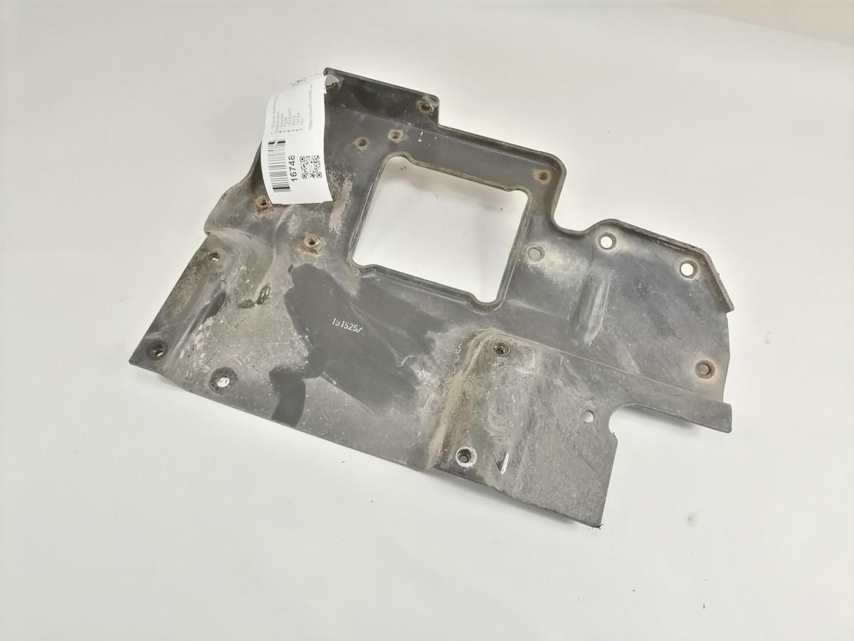 Scania Bumper bracket 1915257 - Pare-chocs pour Camion: photos 4 Scania Bumper bracket 1915257 - Pare-chocs pour Camion: photos 4