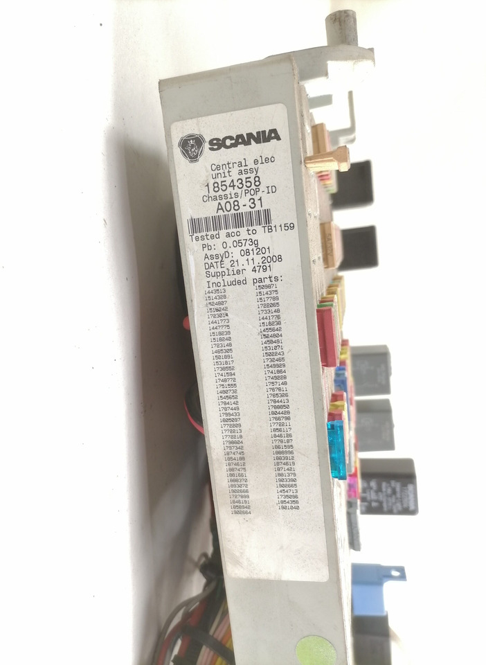 Scania Central electric unit 1854357 - Fusible pour Camion: photos 3 Scania Central electric unit 1854357 - Fusible pour Camion: photos 3