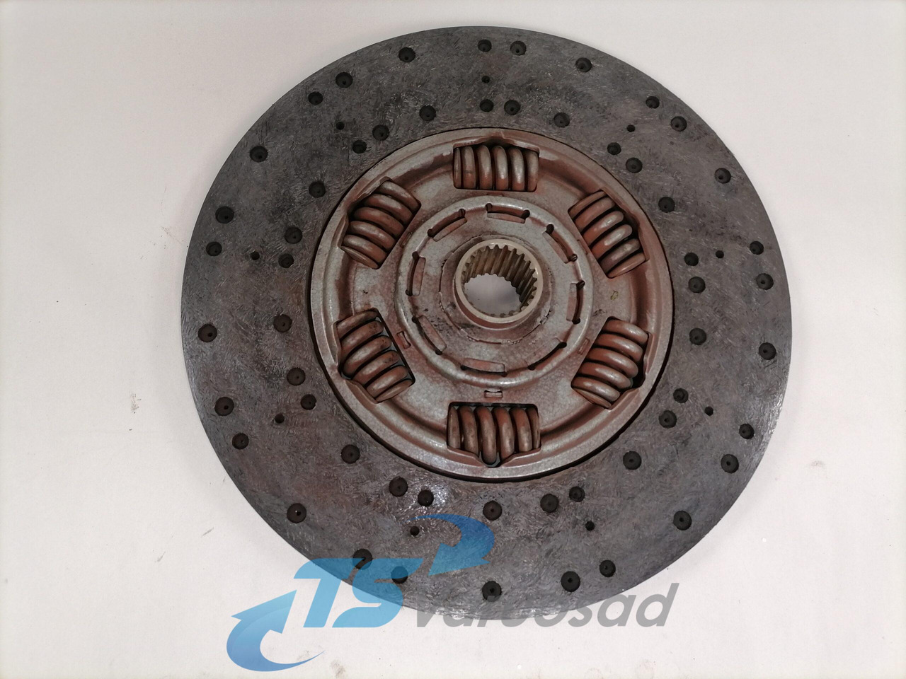 Scania Clutch disc 574918 - Disque d'embrayage pour Camion: photos 1 Scania Clutch disc 574918 - Disque d'embrayage pour Camion: photos 1