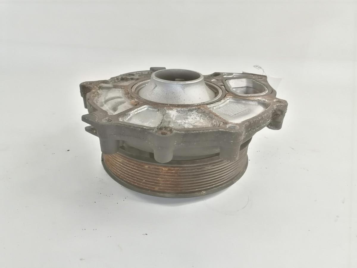 Scania Cooling pump 2310615 - Pompe à liquide de refroidissement pour Camion: photos 3 Scania Cooling pump 2310615 - Pompe à liquide de refroidissement pour Camion: photos 3