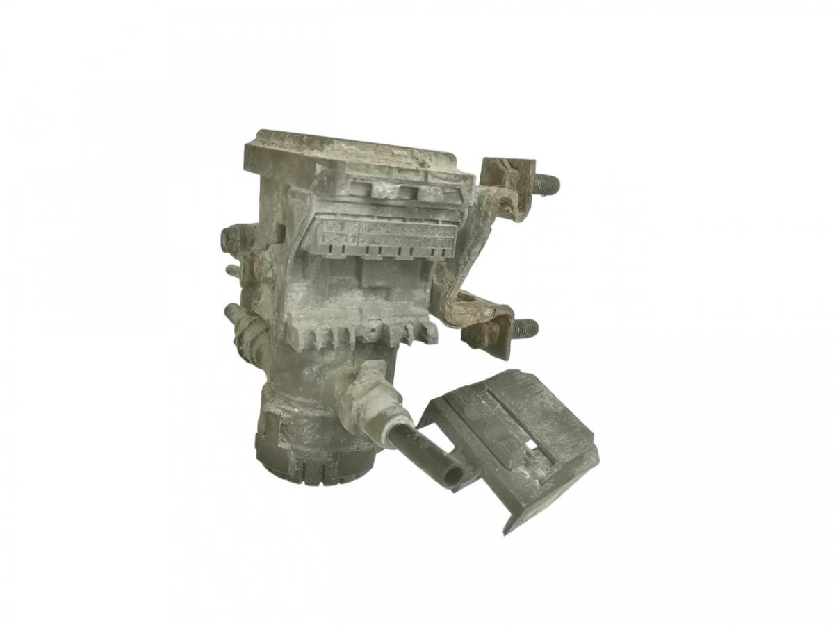 Scania EBS brake valve 1754939 - Valve de frein pour Camion: photos 1 Scania EBS brake valve 1754939 - Valve de frein pour Camion: photos 1