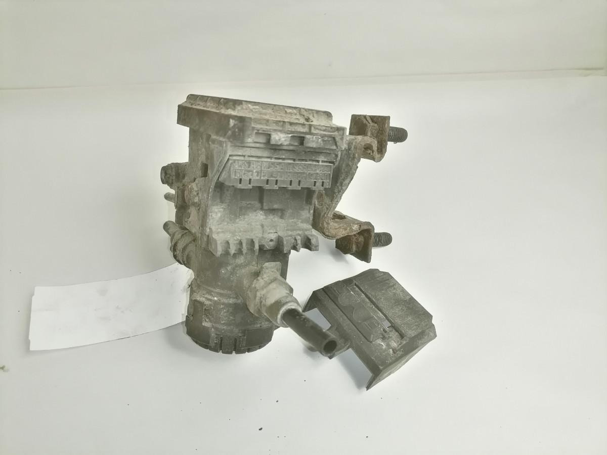 Scania EBS brake valve 1754939 - Valve de frein pour Camion: photos 2 Scania EBS brake valve 1754939 - Valve de frein pour Camion: photos 2