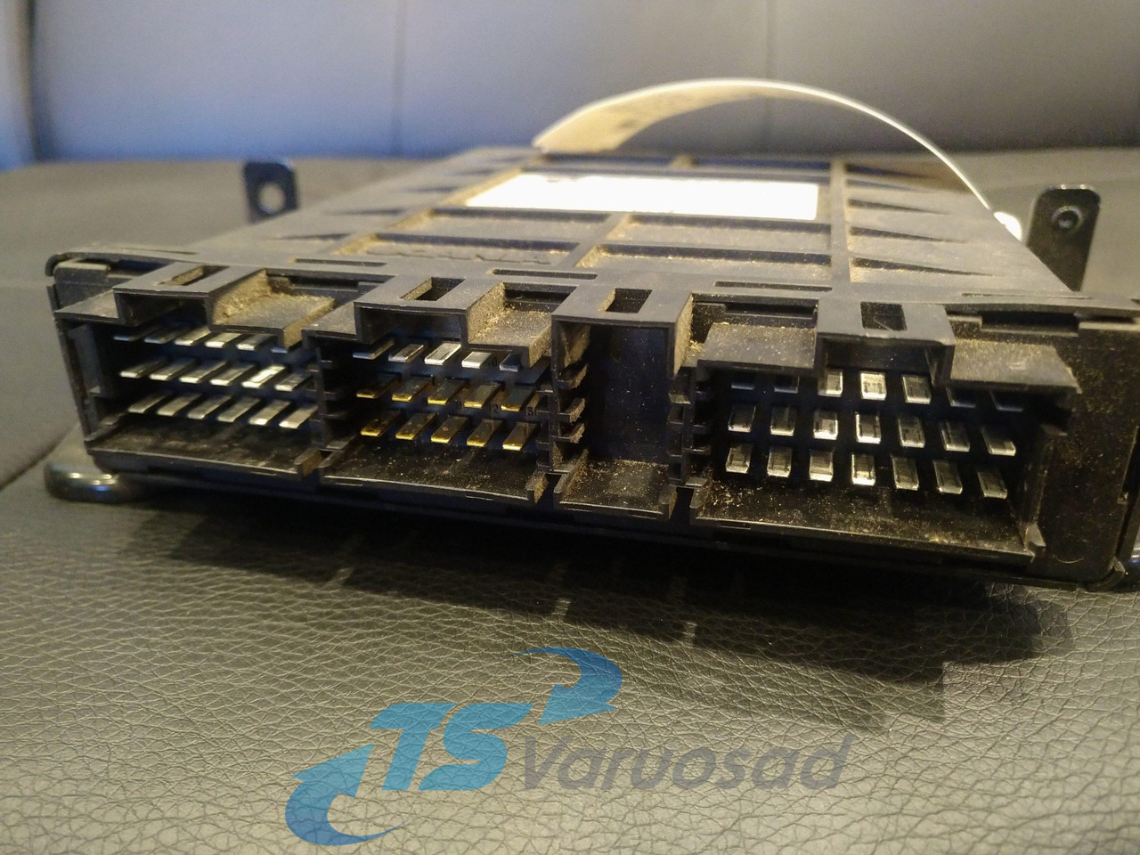 Scania Ecu, GMS OPC4 1754699 - Bloc de gestion pour Camion: photos 3 Scania Ecu, GMS OPC4 1754699 - Bloc de gestion pour Camion: photos 3