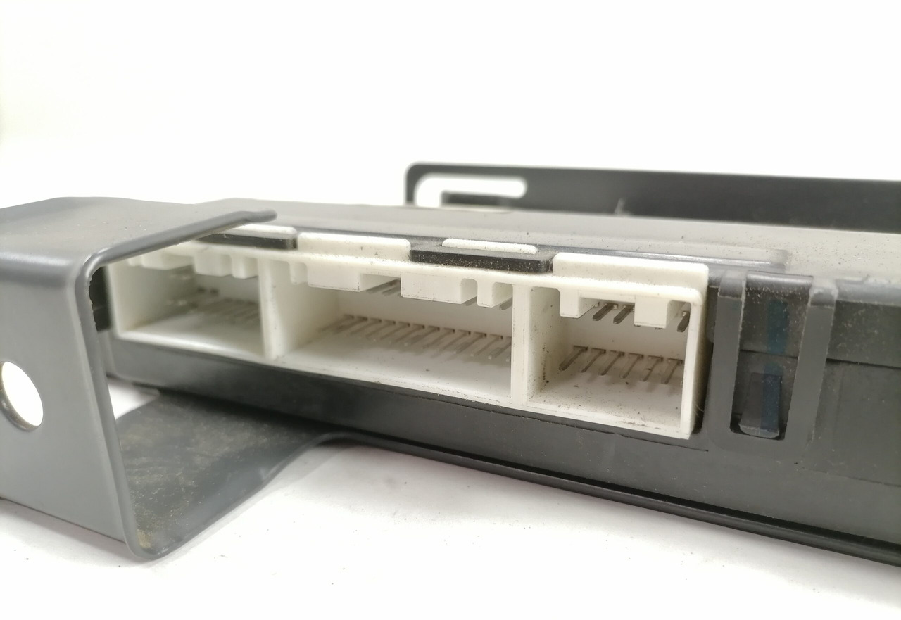 Scania Ecu, LAS 1731940 - Bloc de gestion pour Camion: photos 4 Scania Ecu, LAS 1731940 - Bloc de gestion pour Camion: photos 4