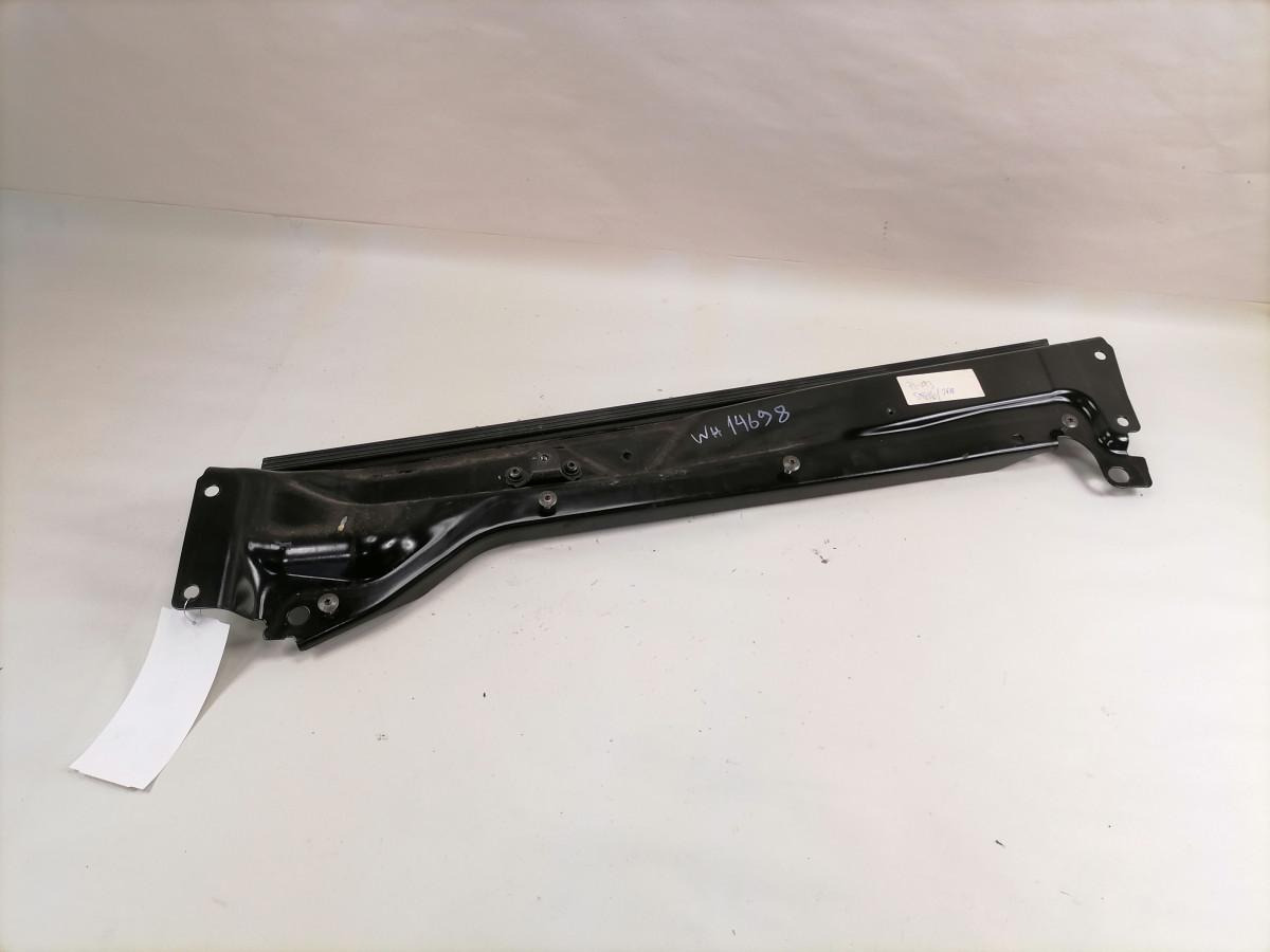 Scania Frame 2045008 - Portière et pièces pour Camion: photos 2 Scania Frame 2045008 - Portière et pièces pour Camion: photos 2