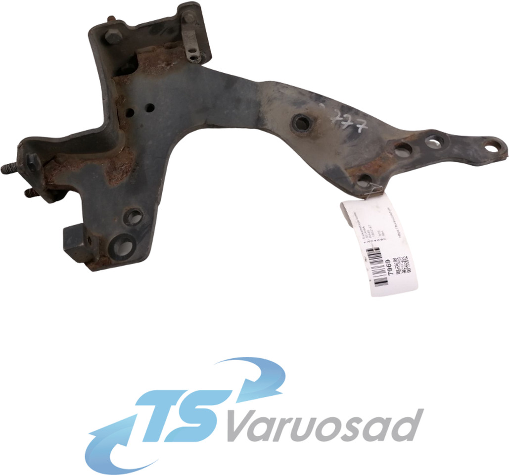 Scania Front bumper carrier 1802167 - Pare-chocs pour Camion: photos 1 Scania Front bumper carrier 1802167 - Pare-chocs pour Camion: photos 1