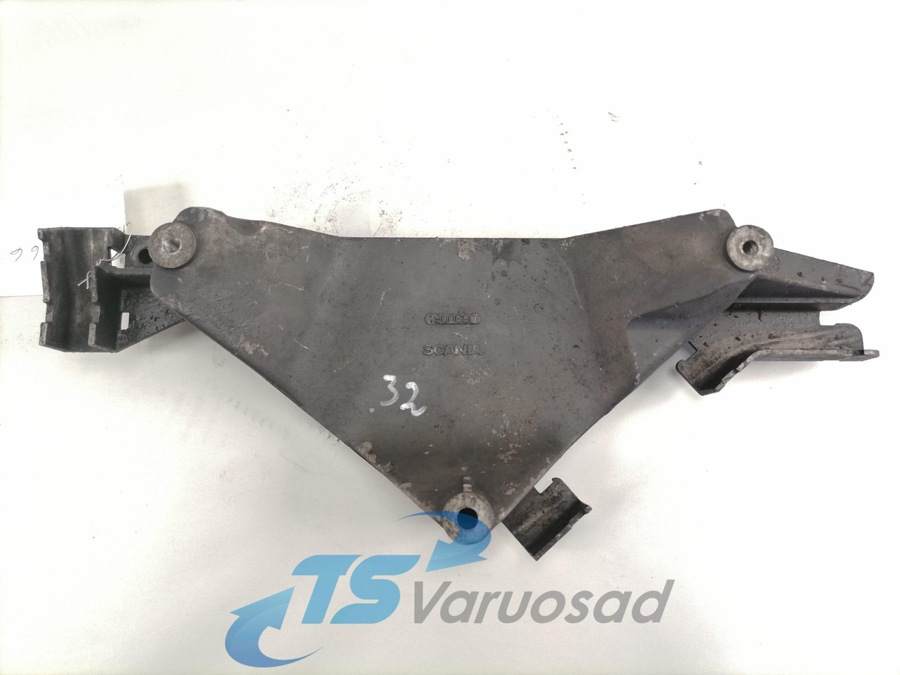 Scania Fuel filter unit 1900680 - Filtre à carburant pour Camion: photos 4 Scania Fuel filter unit 1900680 - Filtre à carburant pour Camion: photos 4