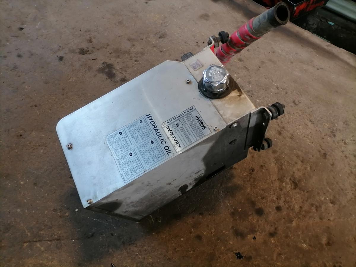 Scania Hydrulic oil cooler - Réservoir hydraulique pour Camion: photos 4 Scania Hydrulic oil cooler - Réservoir hydraulique pour Camion: photos 4