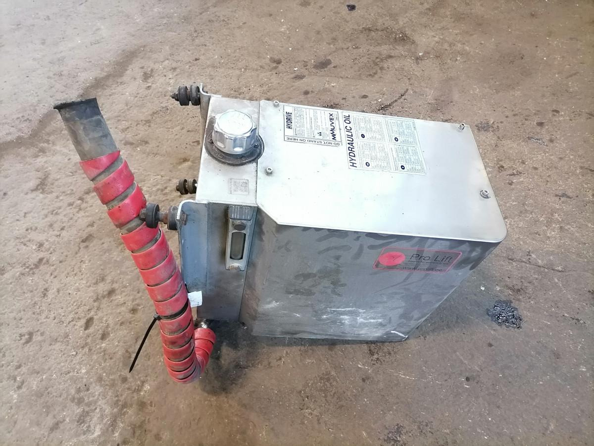 Scania Hydrulic oil cooler - Réservoir hydraulique pour Camion: photos 2 Scania Hydrulic oil cooler - Réservoir hydraulique pour Camion: photos 2