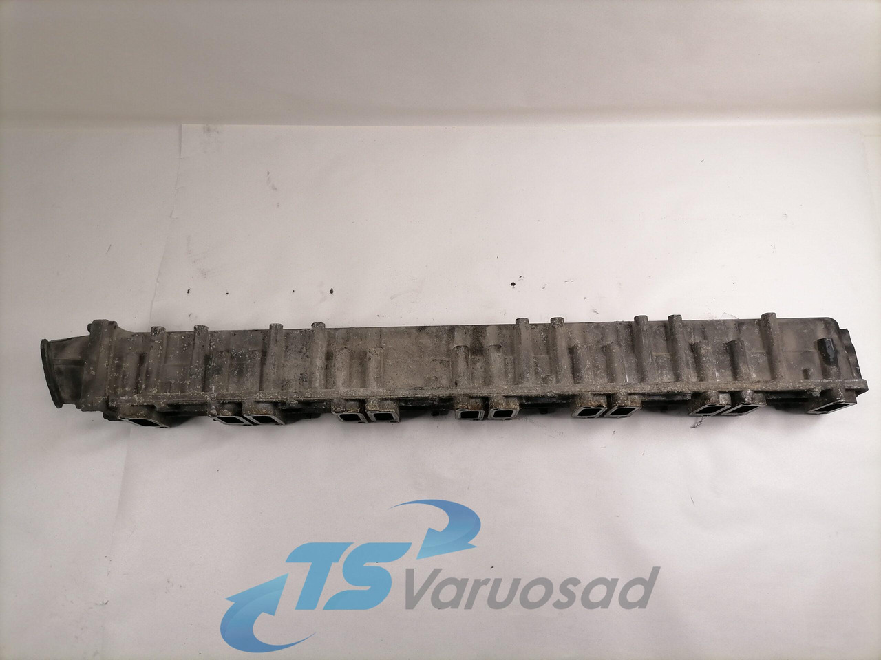 Scania Intake mainfold 1474817 - Collecteur d'admission pour Camion: photos 2 Scania Intake mainfold 1474817 - Collecteur d'admission pour Camion: photos 2