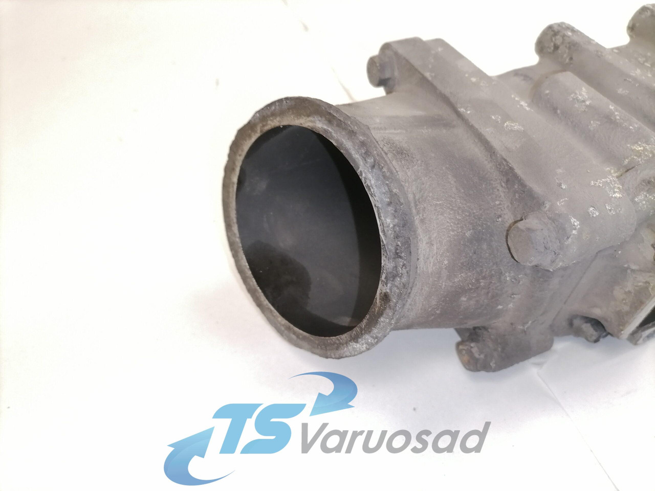 Scania Intake mainfold 1474817 - Collecteur d'admission pour Camion: photos 4 Scania Intake mainfold 1474817 - Collecteur d'admission pour Camion: photos 4