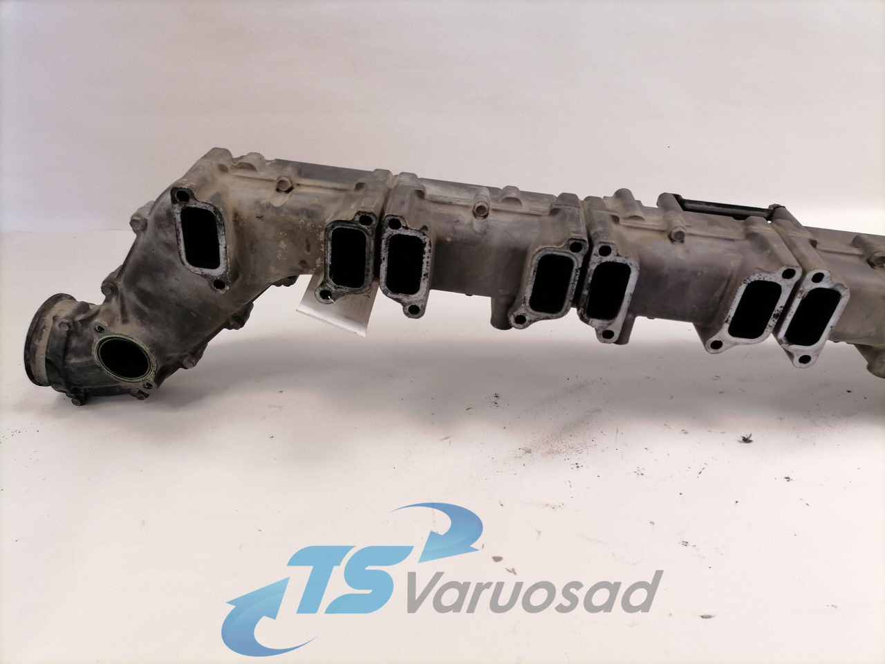 Scania Intake mainfold 1893329 - Collecteur d'admission pour Camion: photos 2 Scania Intake mainfold 1893329 - Collecteur d'admission pour Camion: photos 2