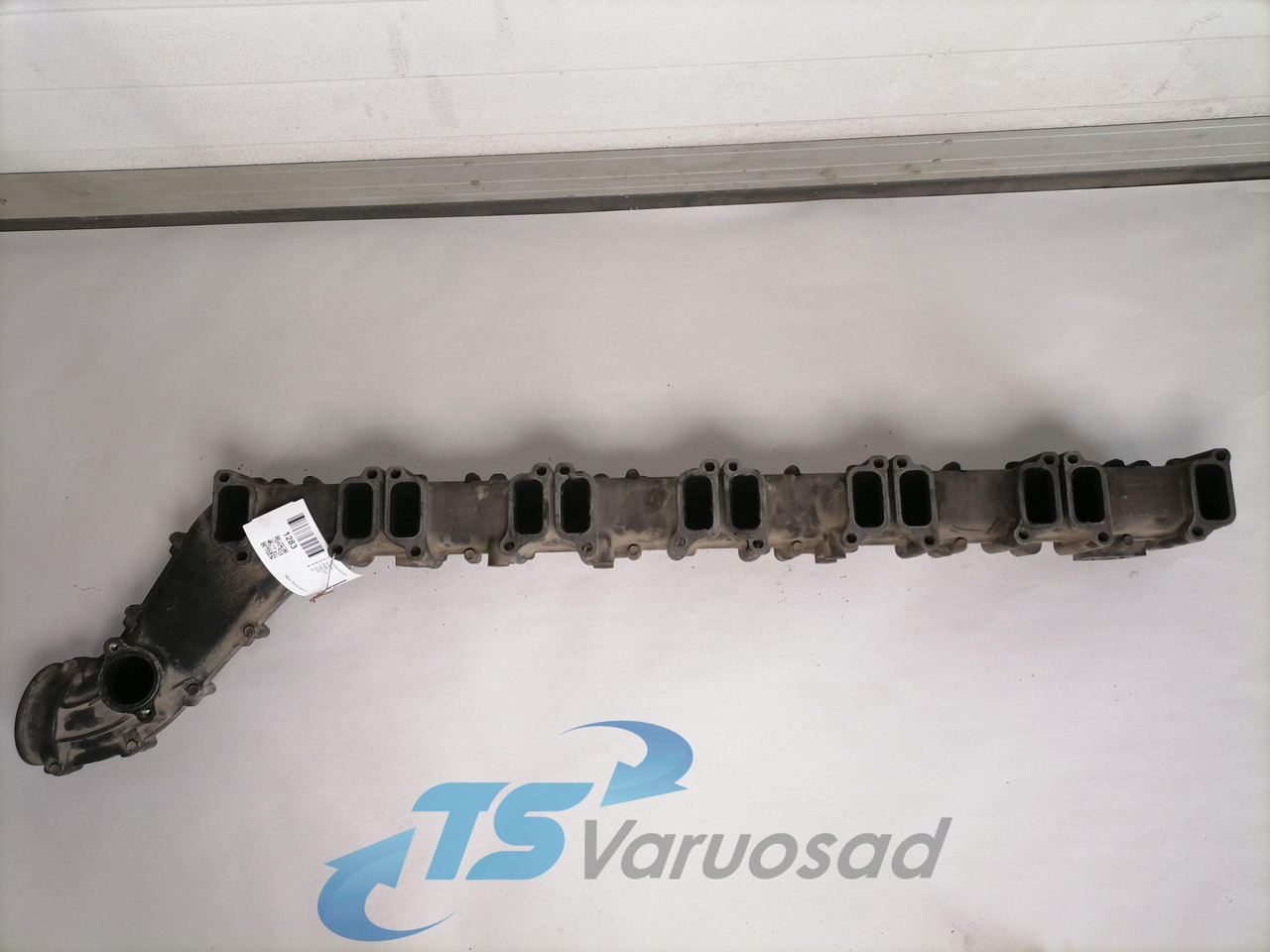 Scania Intake mainfold 1893329 - Collecteur d'admission pour Camion: photos 2 Scania Intake mainfold 1893329 - Collecteur d'admission pour Camion: photos 2