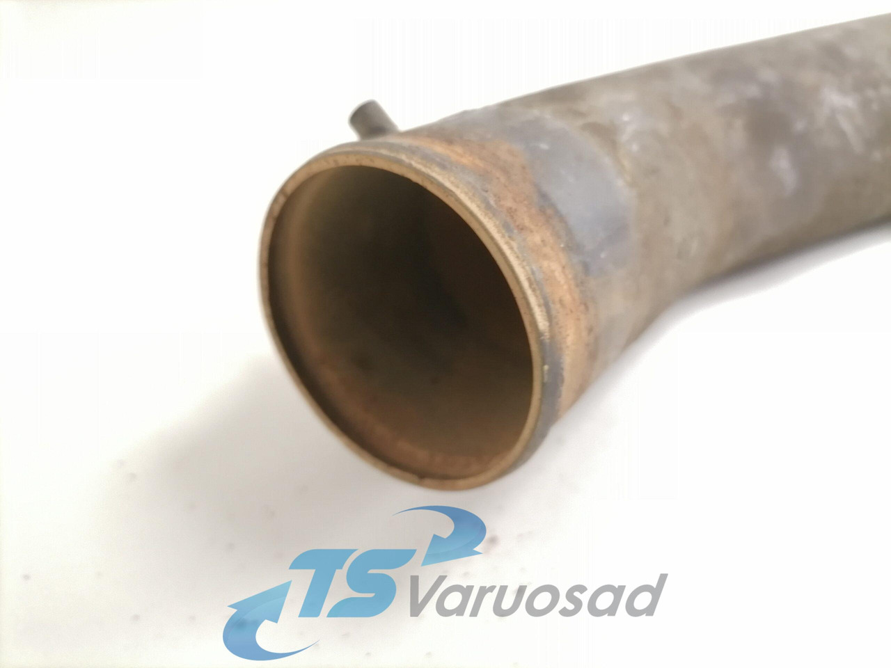 Scania Jahutusvedeliku toru, retarder 1781926 - Système de refroidissement pour Camion: photos 3 Scania Jahutusvedeliku toru, retarder 1781926 - Système de refroidissement pour Camion: photos 3