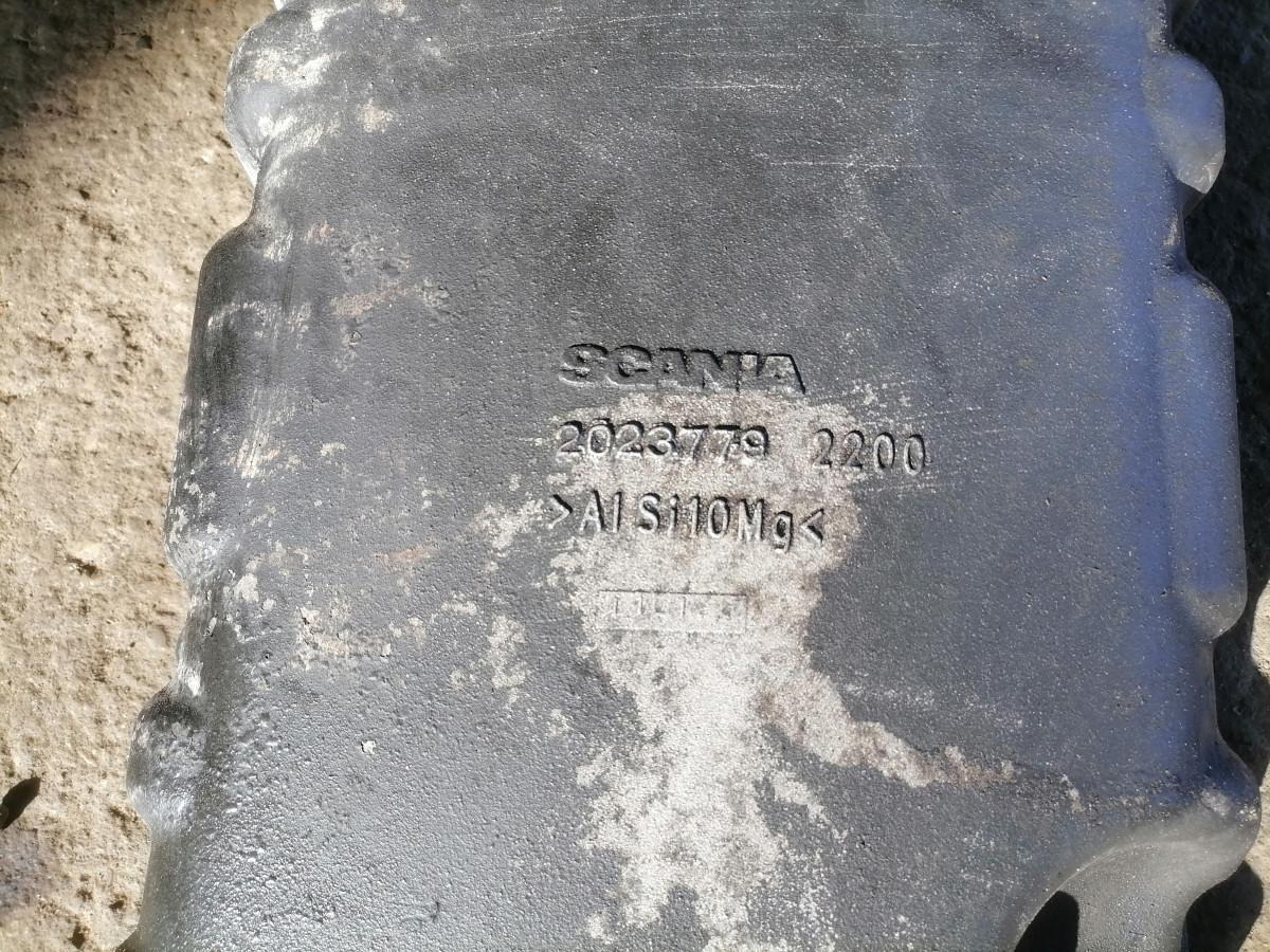 Scania Oil sump 2023779 - Carter d'huile pour Camion: photos 3 Scania Oil sump 2023779 - Carter d'huile pour Camion: photos 3