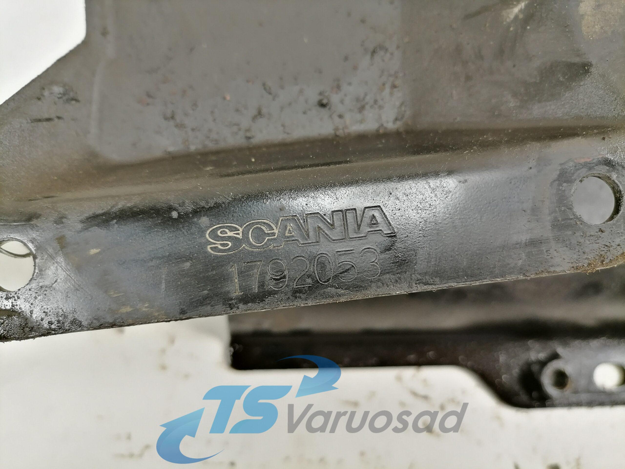 Scania Roolisüsteemi õlimahuti kandur 1792053 - Tuyau de direction pour Camion: photos 2 Scania Roolisüsteemi õlimahuti kandur 1792053 - Tuyau de direction pour Camion: photos 2