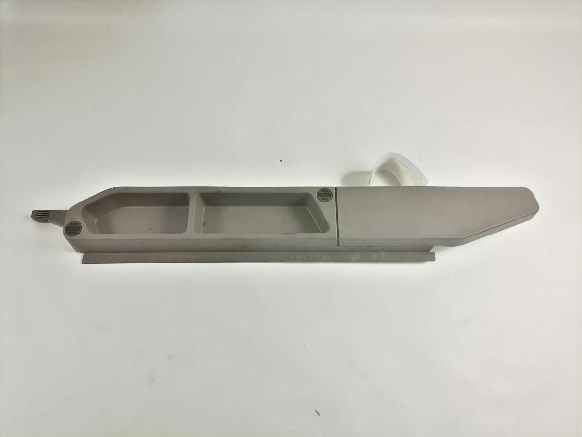 Scania Salongi plastik 2038406 - Pièce universelle pour Camion: photos 2 Scania Salongi plastik 2038406 - Pièce universelle pour Camion: photos 2