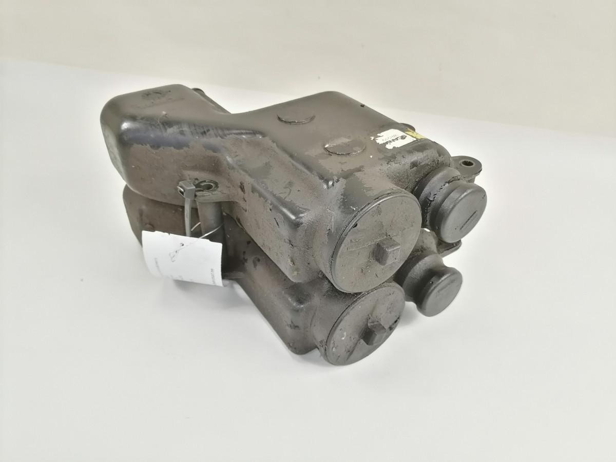 Scania Scania steering oil tank 1894290 - Tuyau de direction pour Camion: photos 3 Scania Scania steering oil tank 1894290 - Tuyau de direction pour Camion: photos 3