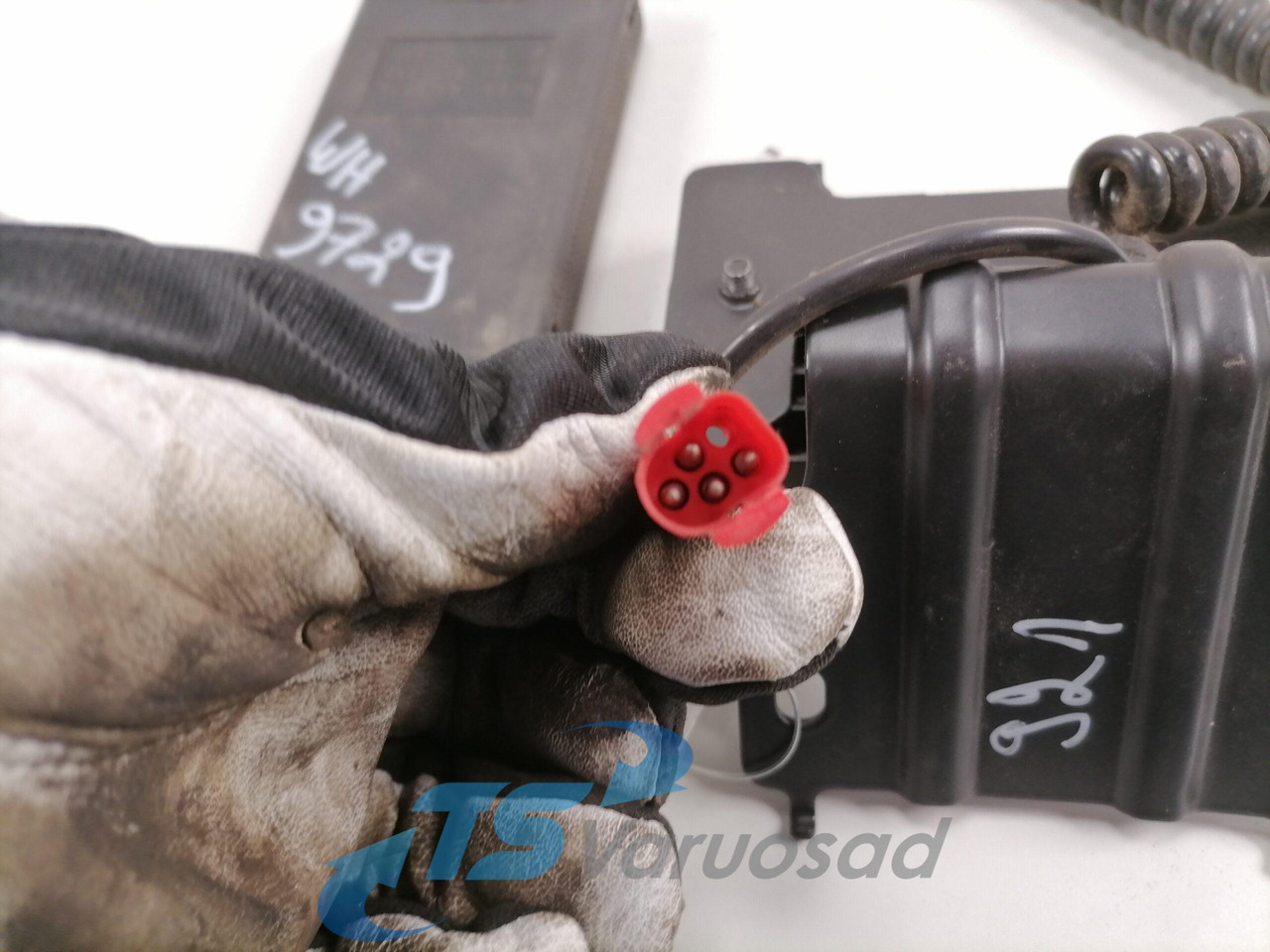 Scania Suspension control 1430269 - Suspension pour Camion: photos 4 Scania Suspension control 1430269 - Suspension pour Camion: photos 4