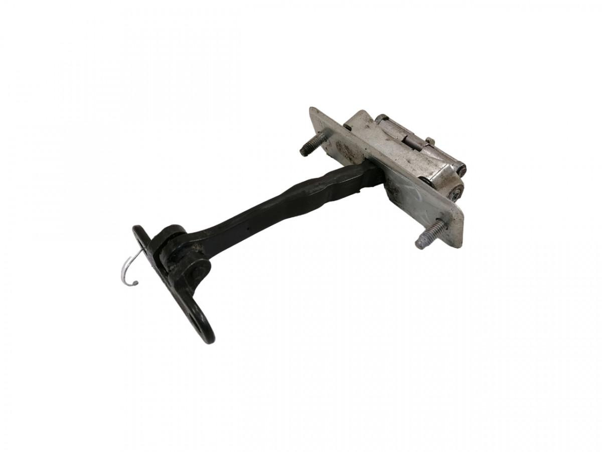 Scania Uksepiiraja 2045107 - Portière et pièces pour Camion: photos 1 Scania Uksepiiraja 2045107 - Portière et pièces pour Camion: photos 1