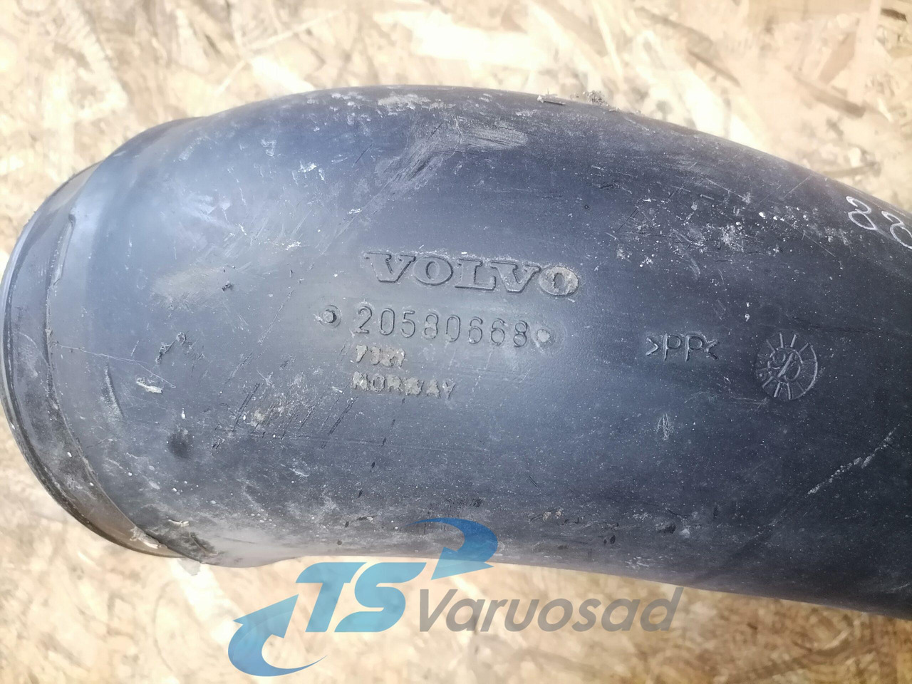 Volvo Air intake 20580668 - Système d'admission d'air pour Camion: photos 5 Volvo Air intake 20580668 - Système d'admission d'air pour Camion: photos 5