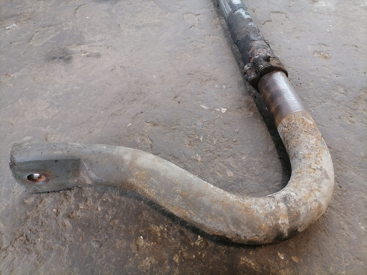 Volvo Anti-roll bar 1075683 - Barre stabilisatrice pour Camion: photos 3 Volvo Anti-roll bar 1075683 - Barre stabilisatrice pour Camion: photos 3