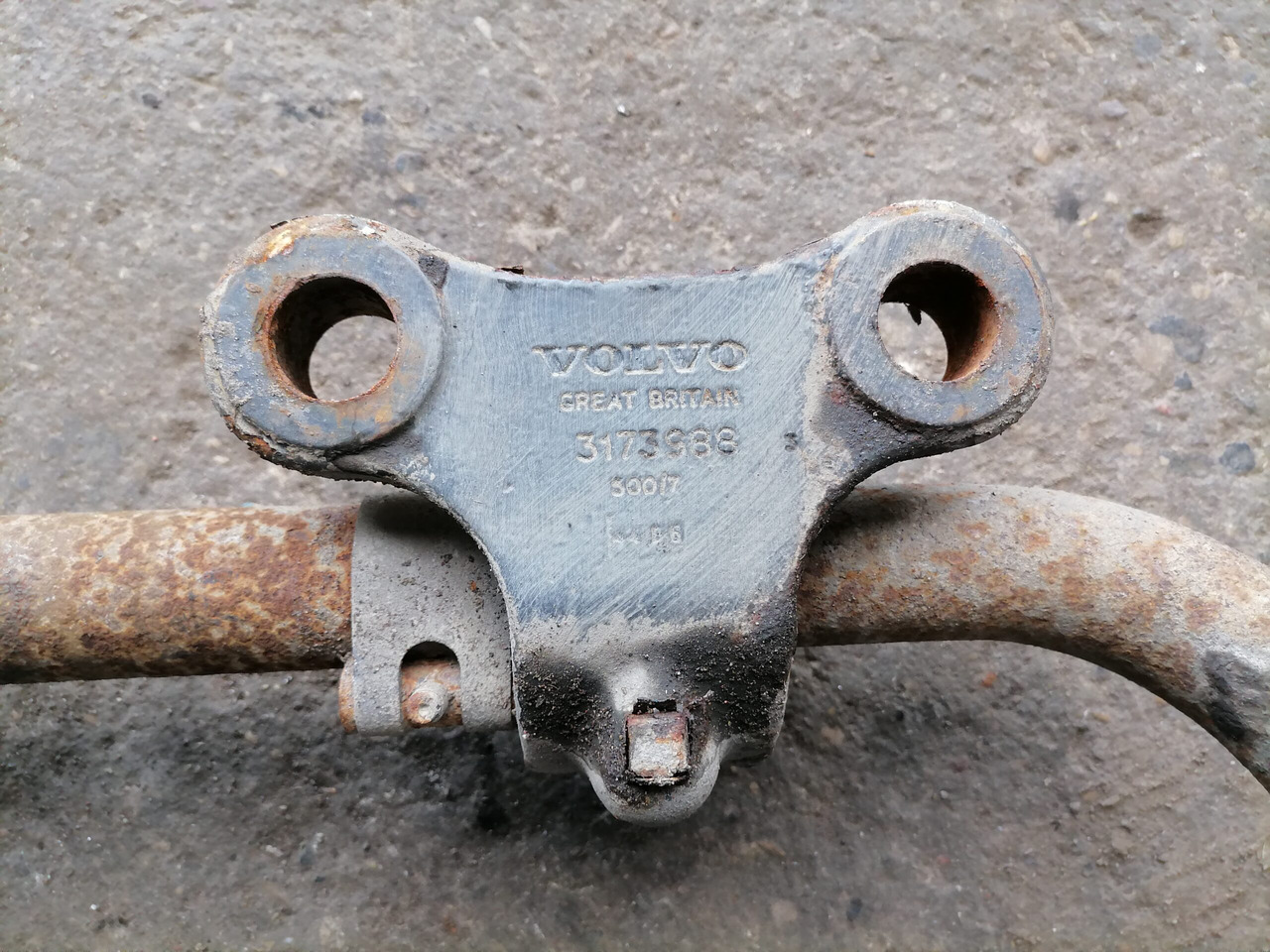 Barre stabilisatrice pour Camion Volvo Anti-roll bar 20532261: photos 6