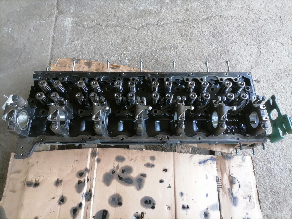 Volvo Cylinder head 21754367 - Culasse pour Camion: photos 2 Volvo Cylinder head 21754367 - Culasse pour Camion: photos 2