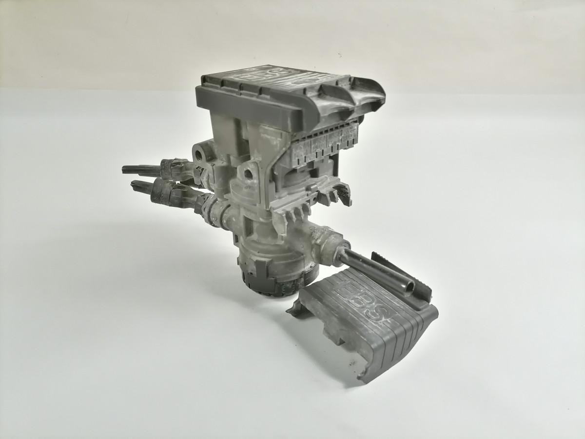 Volvo EBS brake valve 21114974 - Valve de frein pour Camion: photos 5 Volvo EBS brake valve 21114974 - Valve de frein pour Camion: photos 5