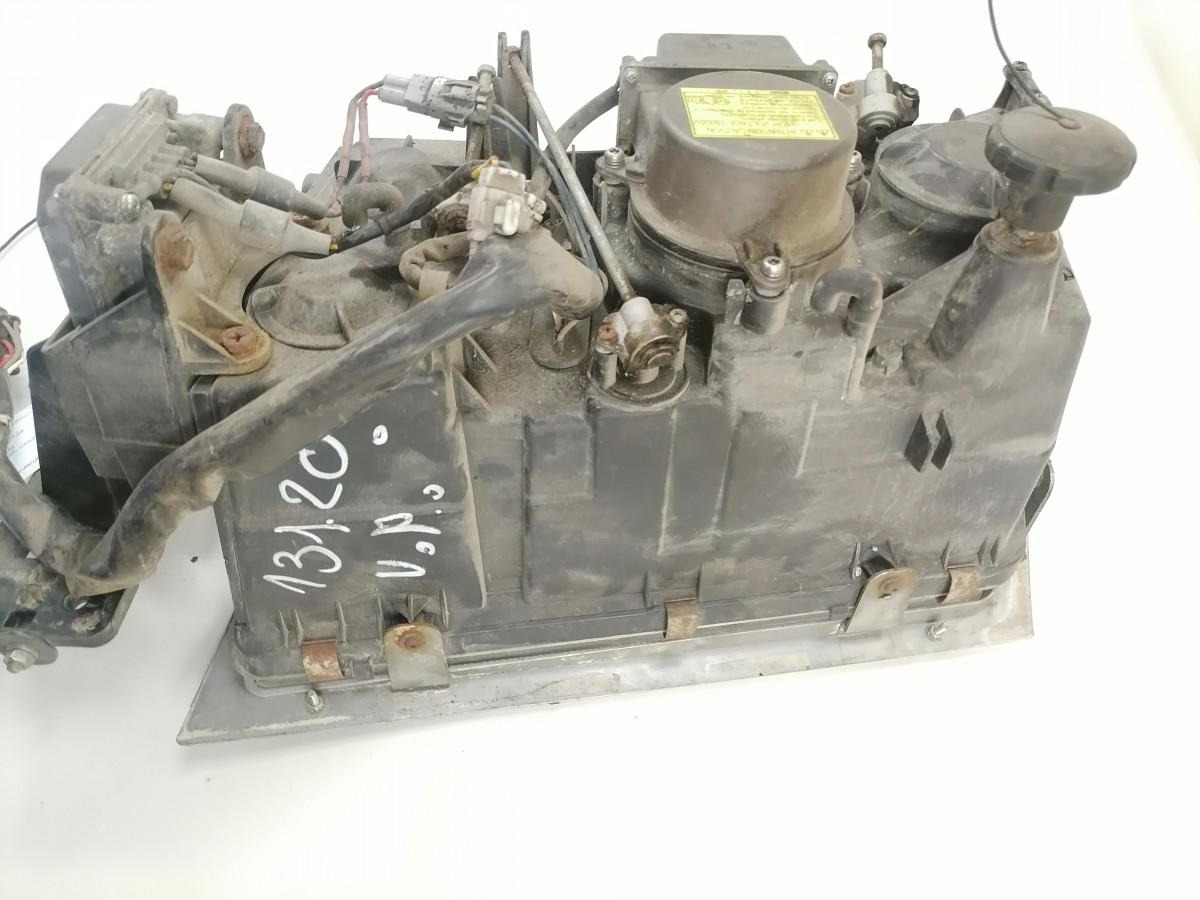 Volvo Esituli, xenon 20713724 - Lumière/ Éclairage pour Camion: photos 3 Volvo Esituli, xenon 20713724 - Lumière/ Éclairage pour Camion: photos 3