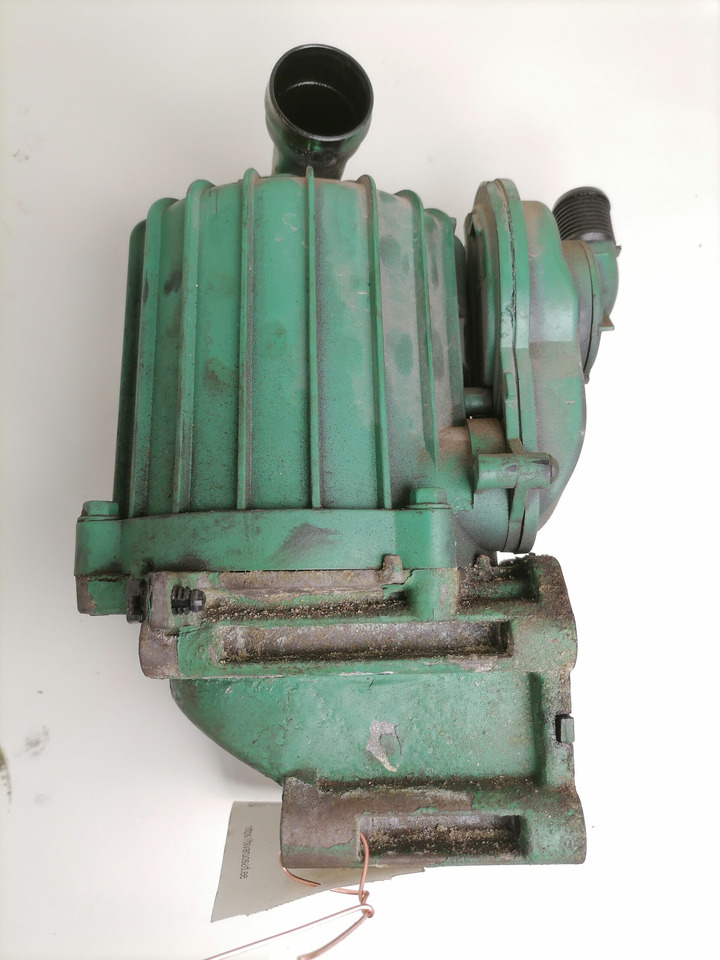 Volvo Karterituulutuse õliaurude separaator 21373007 - Carter pour Camion: photos 4 Volvo Karterituulutuse õliaurude separaator 21373007 - Carter pour Camion: photos 4